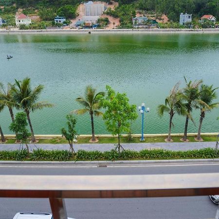 Ahoj Guest House Hạ Long Exterior foto