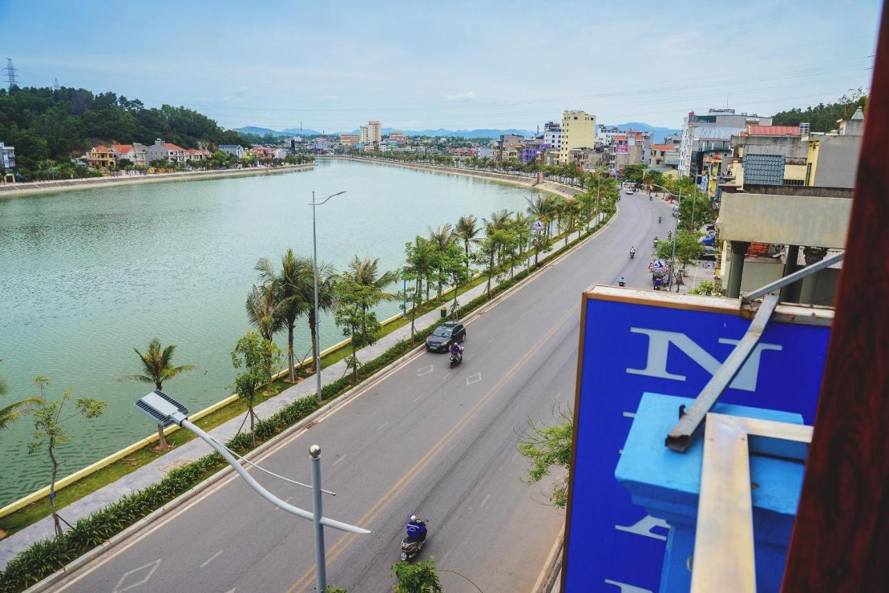 Ahoj Guest House Hạ Long Exterior foto