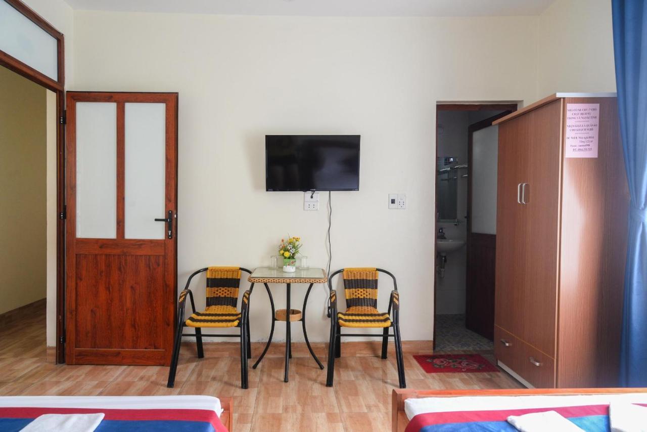 Ahoj Guest House Hạ Long Exterior foto